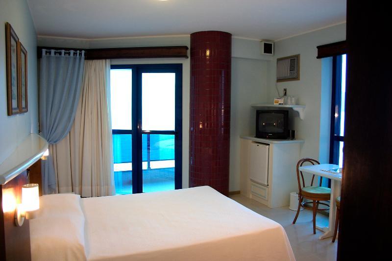 Hotel Bhally Balneario Camboriu Exterior photo